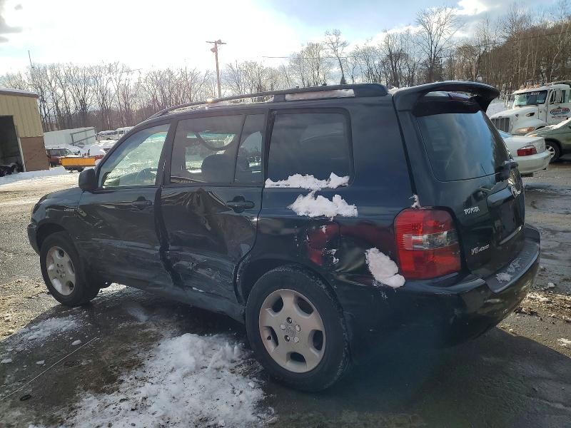 Photo 2 from auction – 2005 TOYOTA HIGHLANDER with VIN JTEEP21A150068136