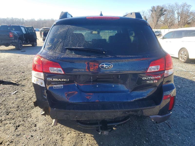 Photo 6 from auction – 2014 SUBARU OUTBACK 3. with VIN 4S4BRDMC6E2212192