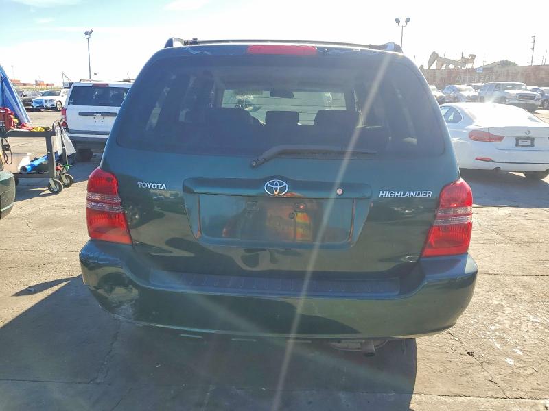 Photo 6 from auction – 2002 TOYOTA HIGHLANDER with VIN JTEGD21A020022889