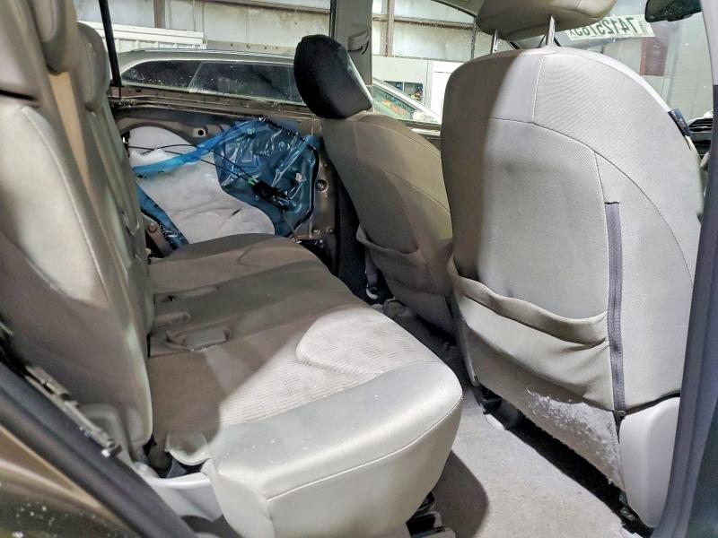 Foto 11 de la subasta – 2011 TOYOTA RAV4 con VIN JTMJF4DV3B5038957