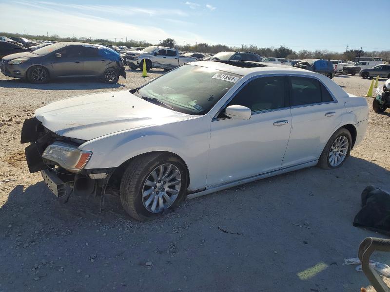 CHRYSLER 300 2014 with VIN 2C3CCAAG5EH183859 - Photo from auction