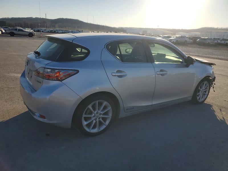 Zdjęcie 3 z aukcji – 2013 LEXUS CT 200H z VIN JTHKD5BH0D2162751