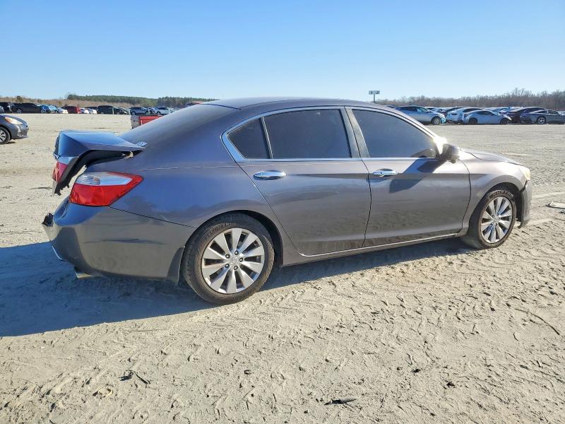 Photo 3 from auction – 2014 HONDA ACCORD with VIN 1HGCR2F77EA201867