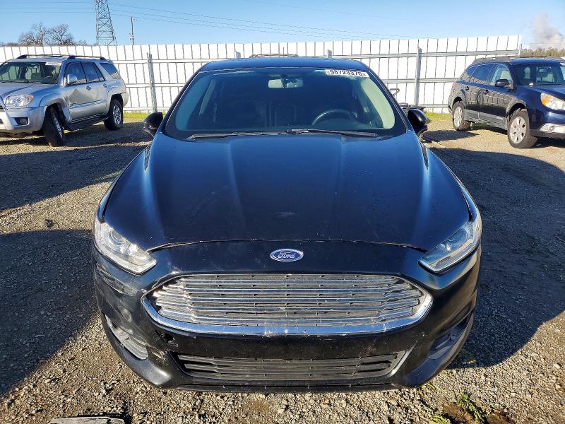 Photo 5 from auction – 2016 FORD FUSION SE with VIN 3FA6P0HD0GR332081
