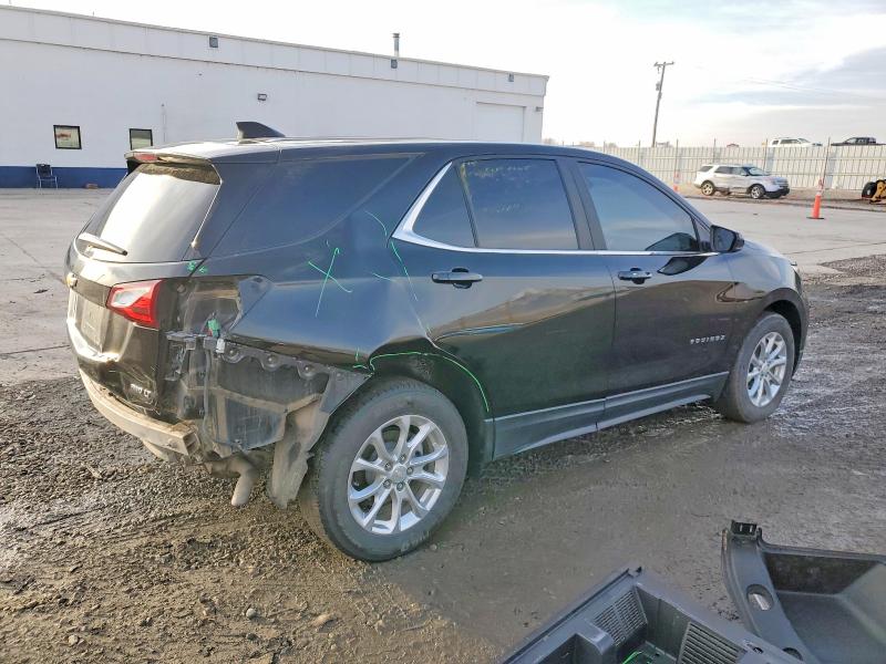 Photo 3 from auction – 2021 CHEVROLET EQUINOX LT with VIN 2GNAXUEV9M6159650