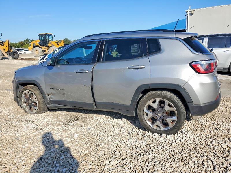 Photo 2 from auction – 2020 JEEP COMPASS with VIN 3C4NJCCB8LT158370
