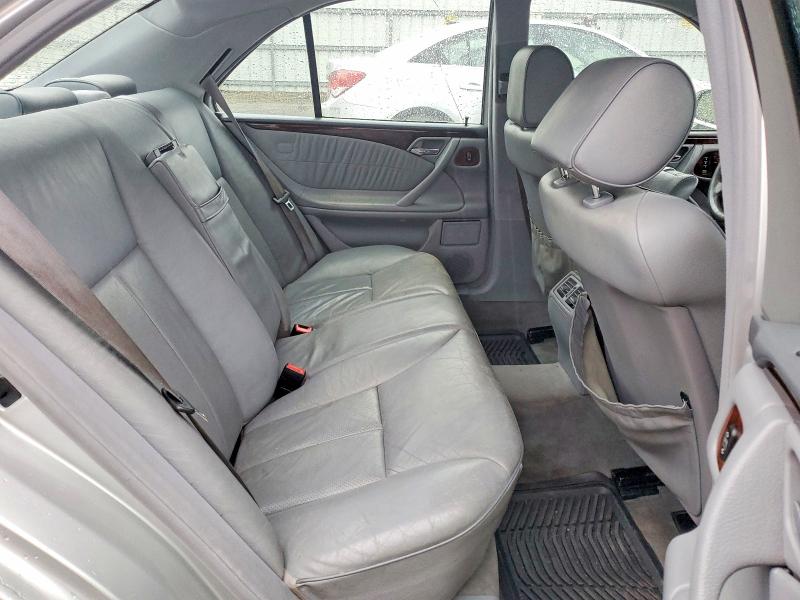 Photo 10 from auction – 2000 MERCEDES-BENZ E with VIN WDBJF65J3YB030230