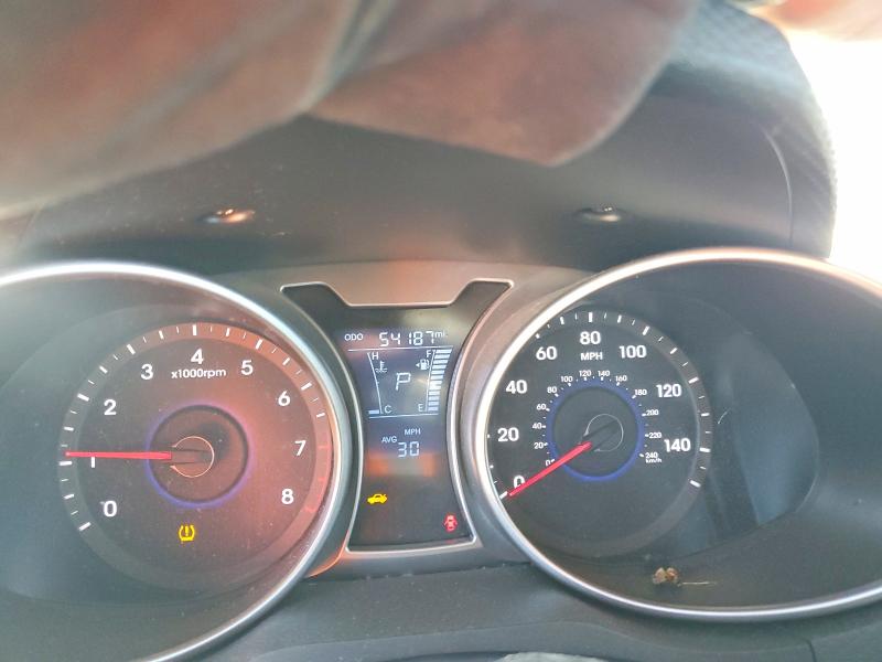 Photo 9 from auction – 2015 HYUNDAI VELOSTER with VIN KMHTC6AD7FU224288