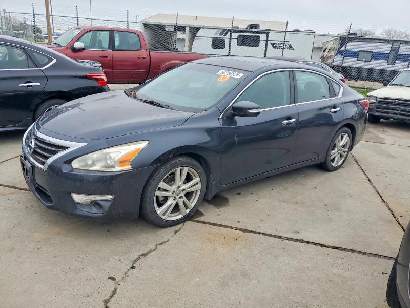 NISSAN ALTIMA 2015 with VIN 1N4BL3AP9FC127677 - Photo from auction