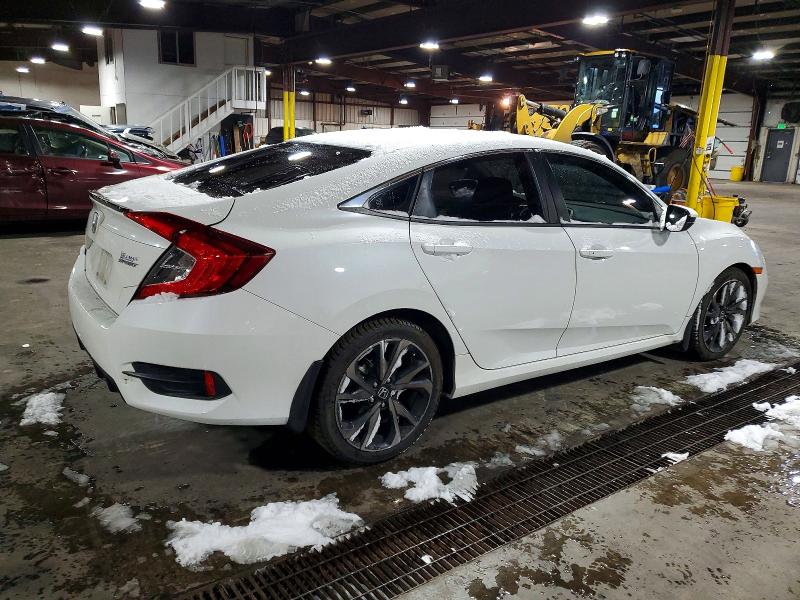 Photo 3 from auction – 2021 HONDA CIVIC SPOR with VIN 19XFC2F85ME004293