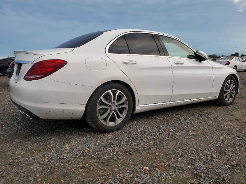 Photo 3 from auction – 2016 MERCEDES-BENZ C 300 with VIN 55SWF4JB1GU118259