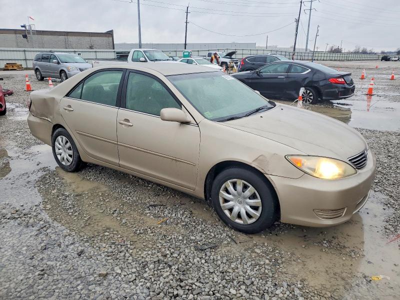 Photo 4 from auction – 2005 TOYOTA CAMRY with VIN 4T1BE32K55U552003
