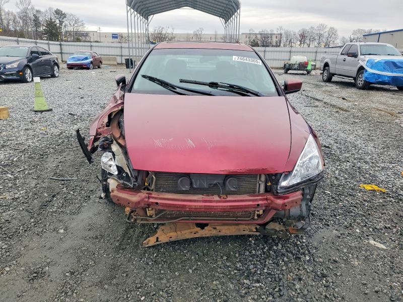 Photo 5 from auction – 2005 HONDA ACCORD EX with VIN 1HGCM66545A046022