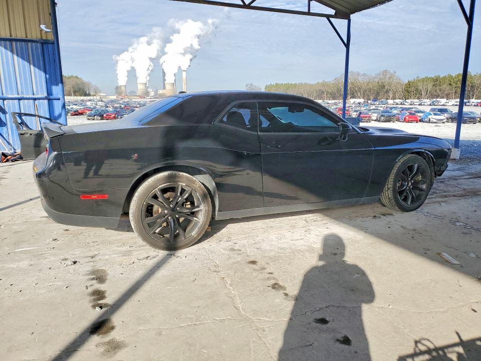 Photo 3 from auction – 2016 DODGE CHALLENGER with VIN 2C3CDZAG2GH184966