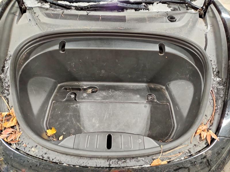 Photo 11 from auction – 2020 TESLA MODEL 3 with VIN 5YJ3E1EA3LF670086