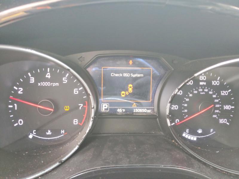 Photo 9 from auction – 2015 KIA SEDONA EX with VIN KNDMC5C10F6047769