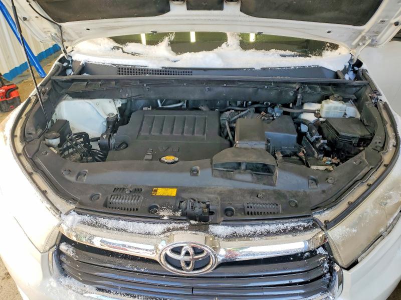 Photo 12 from auction – 2014 TOYOTA HIGHLANDER with VIN 5TDJKRFH3ES015788