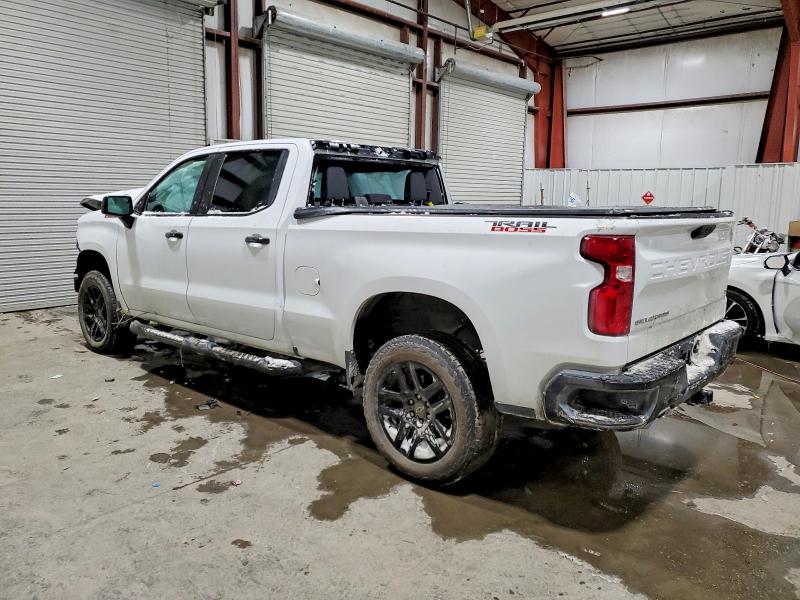 Photo 2 from auction – 2025 CHEVROLET SILVERADO with VIN 3GCUKFE84SG337671