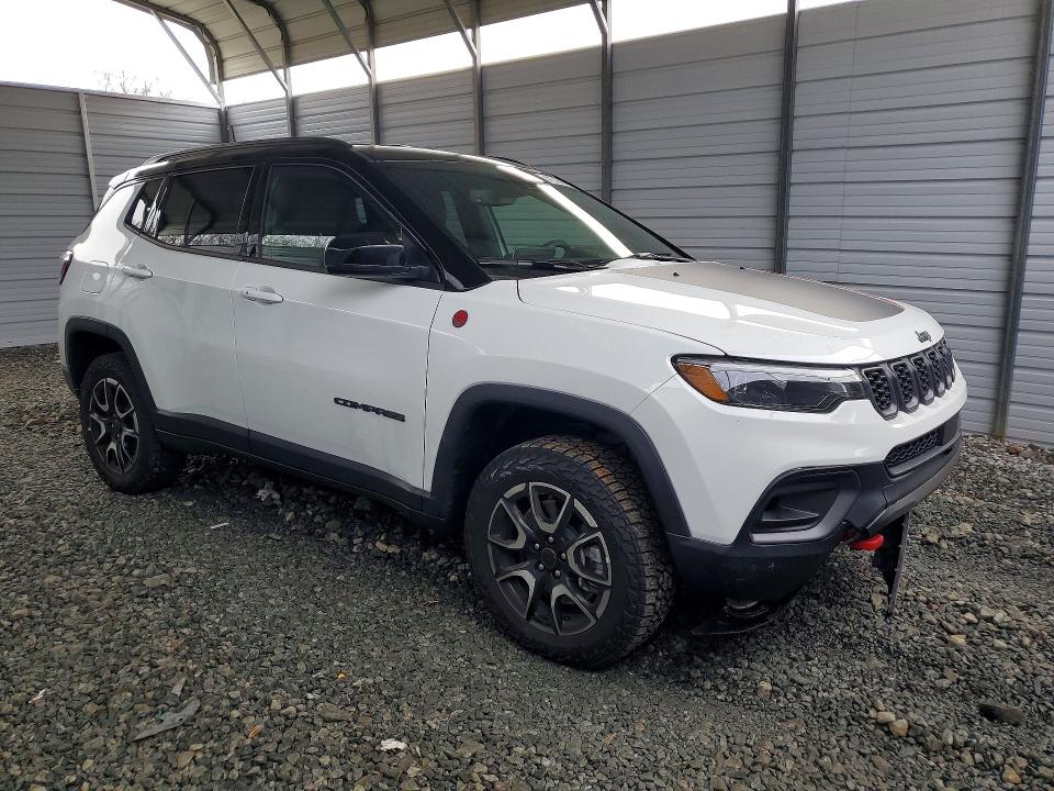 Photo 4 from auction – 2025 JEEP COMPASS TR with VIN 3C4NJDDN8ST626689