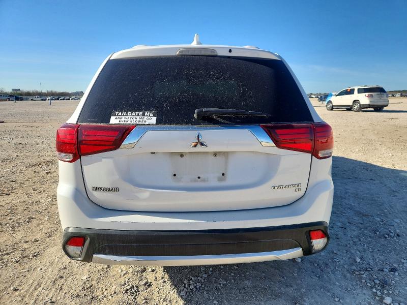 Photo 6 from auction – 2017 MITSUBISHI OUTLANDER with VIN JA4AD3A37HZ013445
