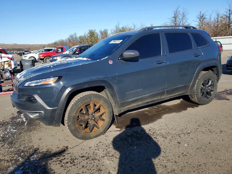 Photo 1 from auction – 2016 JEEP CHEROKEE T with VIN 1C4PJMBBXGW237569