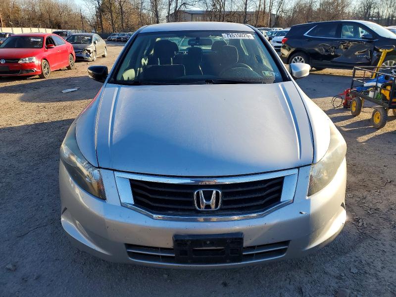 Photo 5 from auction – 2010 HONDA ACCORD with VIN 1HGCP2F31AA109005