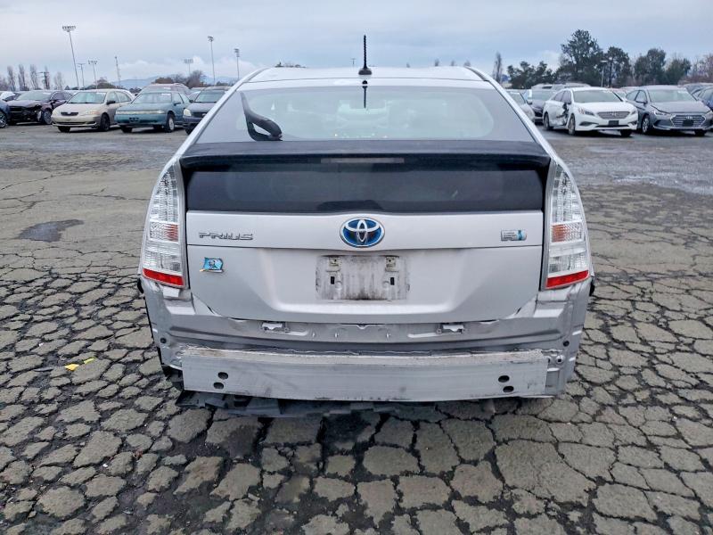Photo 6 from auction – 2010 TOYOTA PRIUS with VIN JTDKN3DU7A0196125