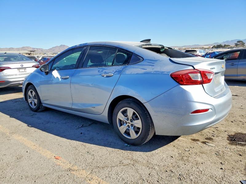 Photo 2 from auction – 2018 CHEVROLET CRUZE with VIN 1G1BC5SM0J7196018