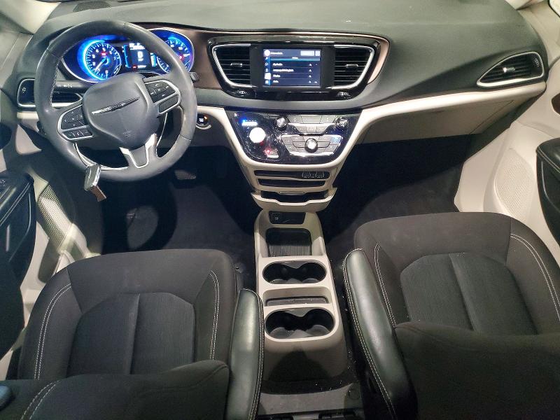 Photo 8 from auction – 2022 CHRYSLER VOYAGER LX with VIN 2C4RC1CG1NR223643