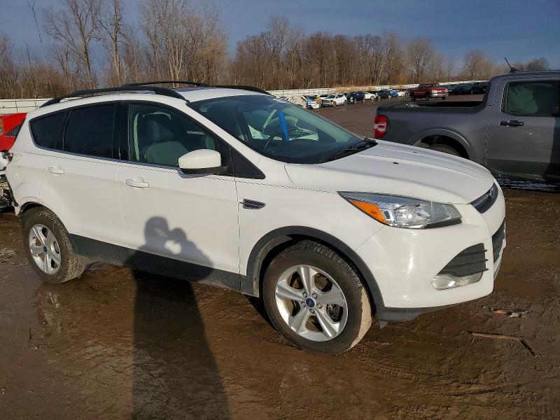 Photo 4 from auction – 2015 FORD ESCAPE SE with VIN 1FMCU9G96FUC03725