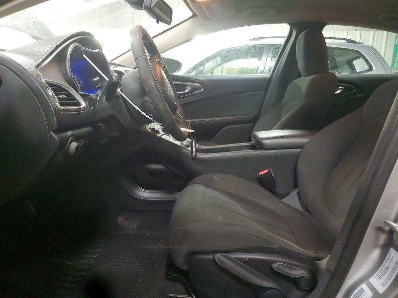 Photo 7 from auction – 2016 CHRYSLER 200 LX with VIN 1C3CCCFB3GN182129