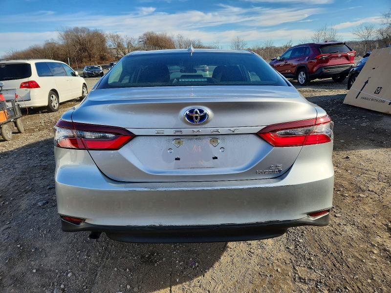 Photo 6 from auction – 2023 TOYOTA CAMRY LE with VIN 4T1C31AK7PU610311