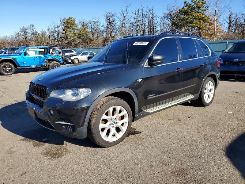 BMW X5 XDRIVE3 2013 with VIN 5UXZV4C58D0B13757 - Photo from auction