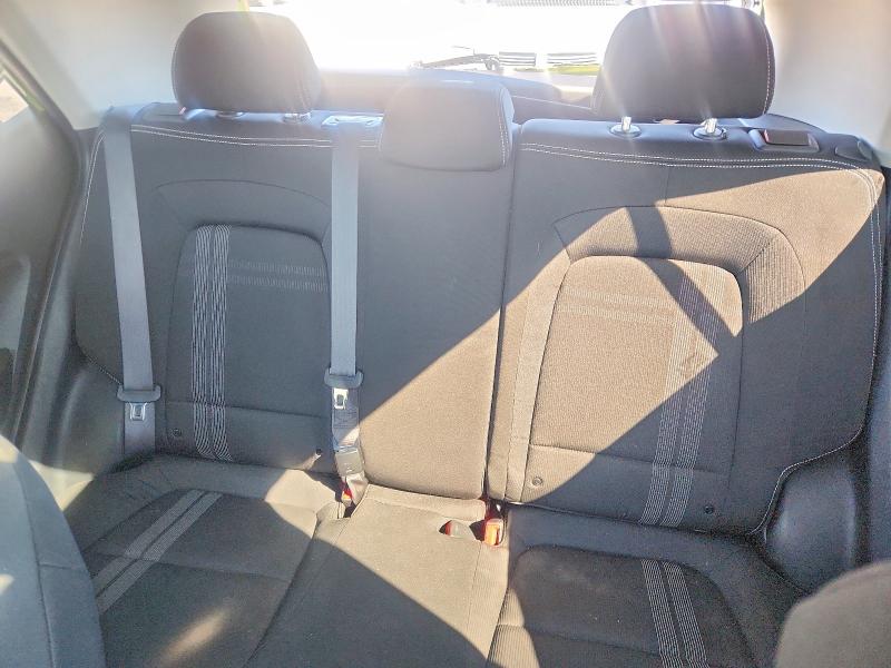 Photo 10 from auction – 2022 HYUNDAI VENUE with VIN KMHRC8A38NU136524