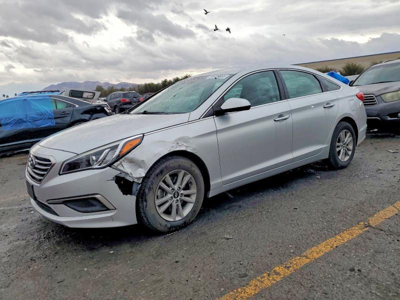 Photo 1 from auction – 2016 HYUNDAI SONATA SE with VIN 5NPE24AF2GH258124