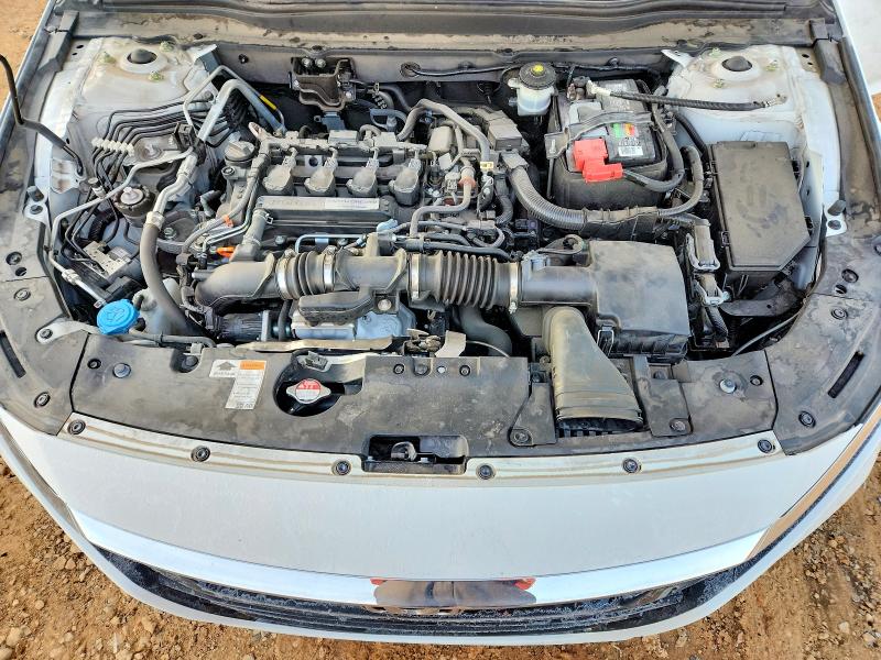 Photo 11 from auction – 2018 HONDA ACCORD TOU with VIN 1HGCV1F91JA218469