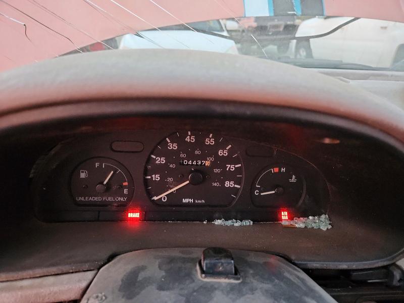 Photo 9 from auction – 1997 GEO METRO with VIN 2C1MR2265V6717333