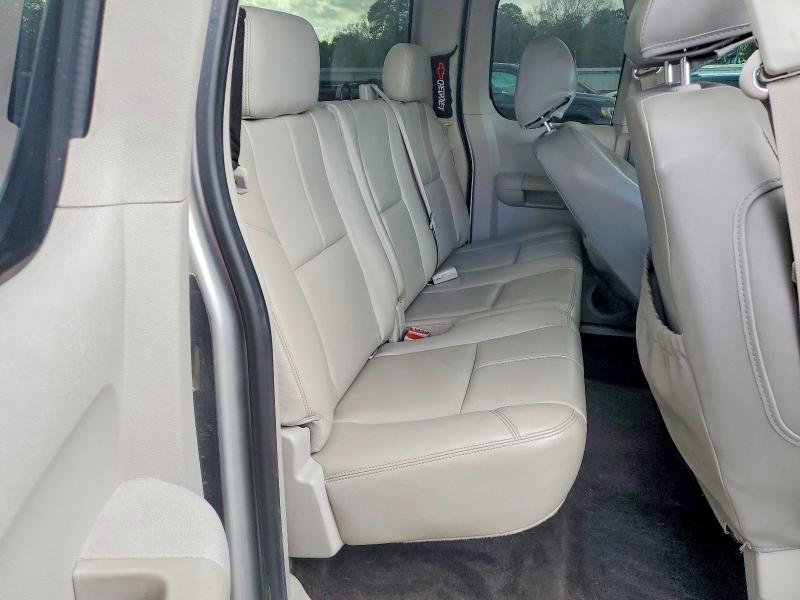 Photo 10 from auction – 2011 CHEVROLET SILVERADO with VIN 1GCRCSE01BZ343269