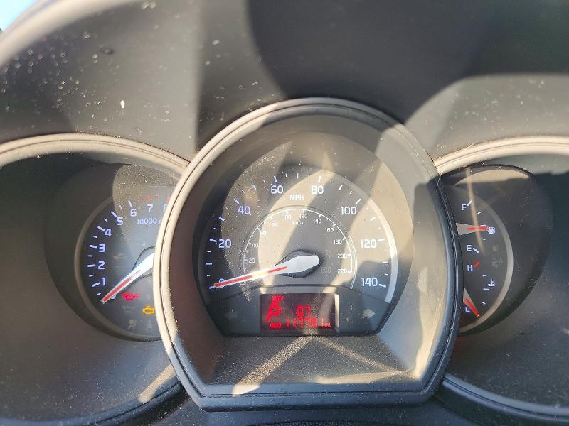 Photo 9 from auction – 2017 KIA RIO LX with VIN KNADM4A35H6113809