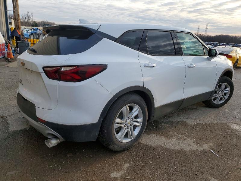 Photo 3 from auction – 2021 CHEVROLET BLAZER 2LT with VIN 3GNKBHRS8MS519325