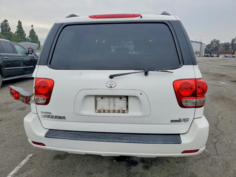 Photo 6 from auction – 2005 TOYOTA SEQUOIA SR with VIN 5TDZT34A55S252902