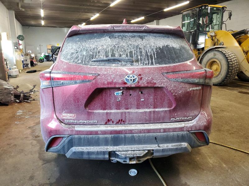 Photo 6 from auction – 2021 TOYOTA HIGHLANDER with VIN 5TDEBRCH4MS016405