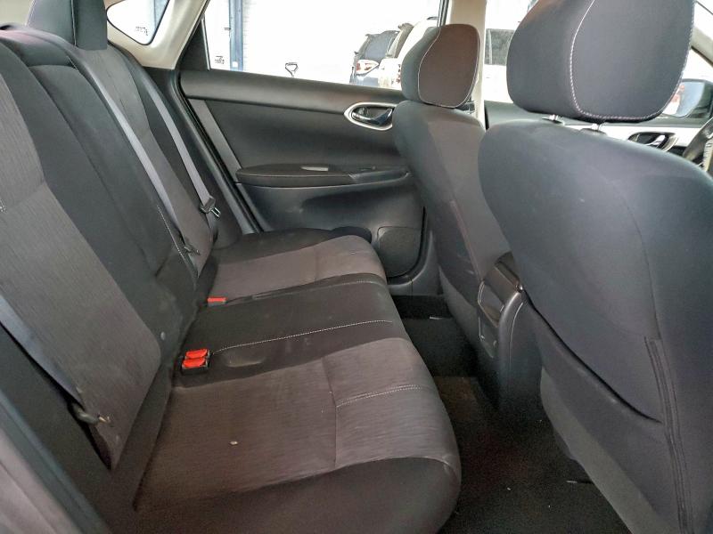 Photo 10 from auction – 2015 NISSAN SENTRA S with VIN 3N1AB7AP6FL646225