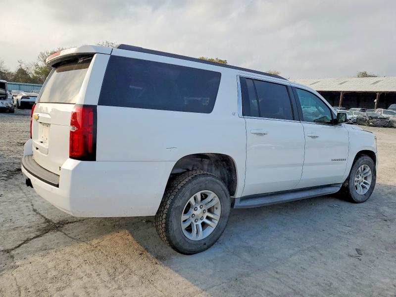 Photo 3 from auction – 2015 CHEVROLET SUBURBAN C with VIN 1GNSCJKC0FR266434