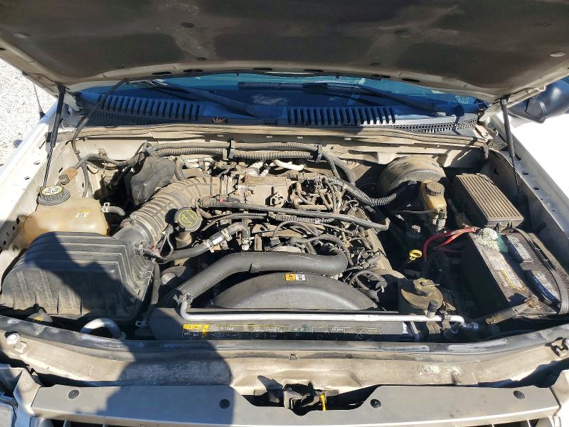 Photo 11 from auction – 2004 FORD EXPLORER E with VIN 1FMZU64W24UA86970
