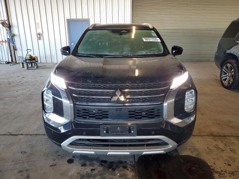 Photo 5 from auction – 2023 MITSUBISHI OUTLANDER with VIN JA4T5VA90PZ059705