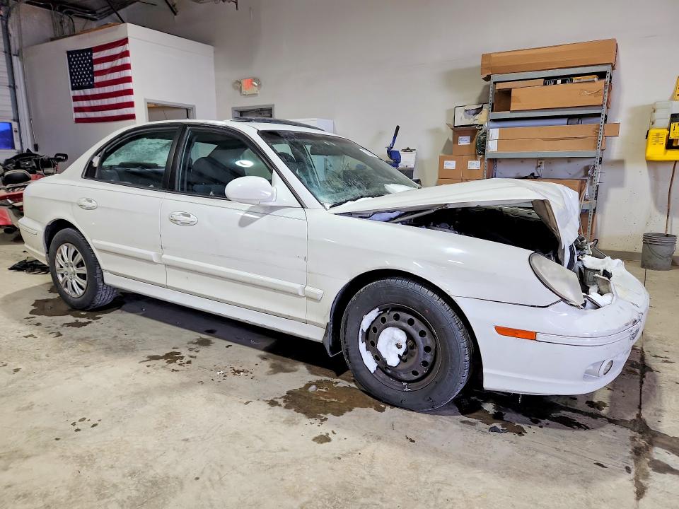 Photo 4 from auction – 2003 HYUNDAI SONATA GL with VIN KMHWF25H03A801475