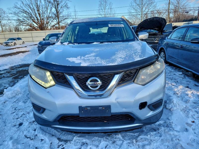 Photo 5 from auction – 2015 NISSAN ROGUE S with VIN KNMAT2MV0FP565958