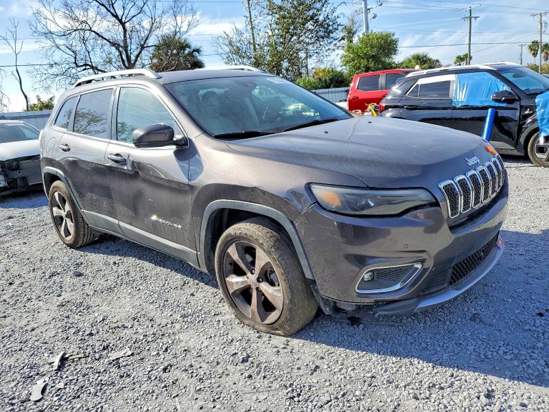 Photo 4 from auction – 2019 JEEP CHEROKEE L with VIN 1C4PJLDN9KD266177
