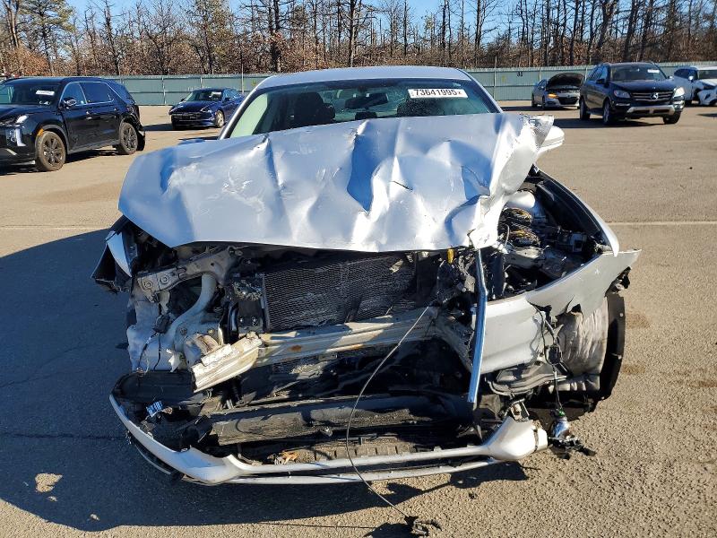 Photo 5 from auction – 2016 FORD FUSION SE with VIN 3FA6P0H74GR367653